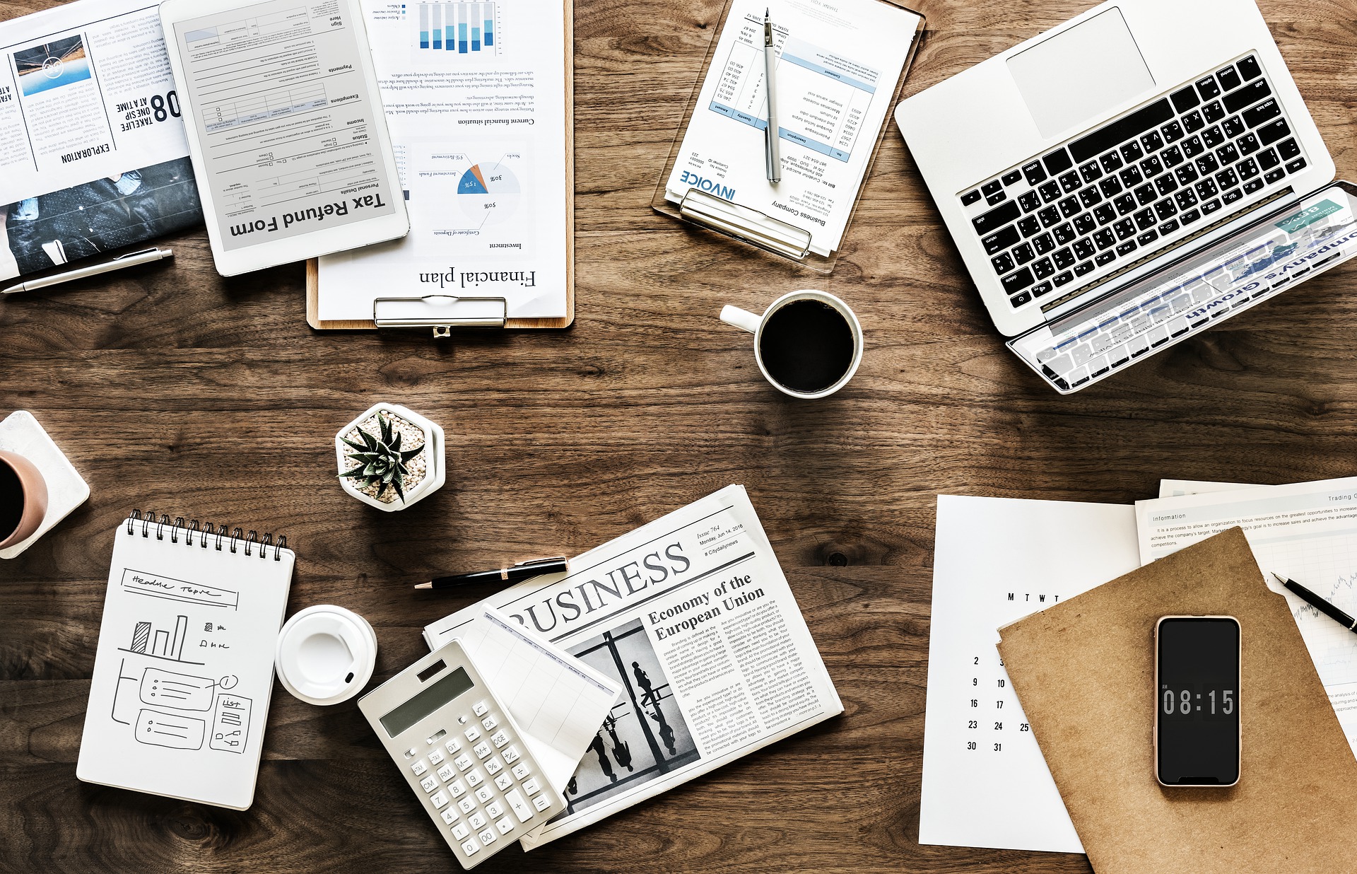 Job and Personal Finance (ES)